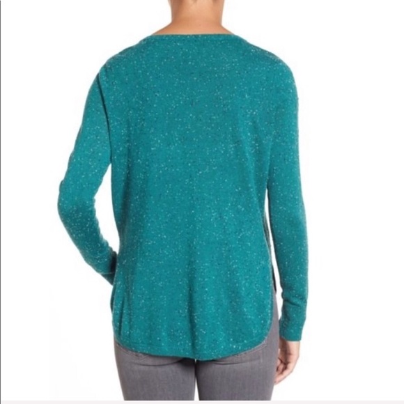 Caslon High-Low V-neck Sweater - Picture 2 of 7